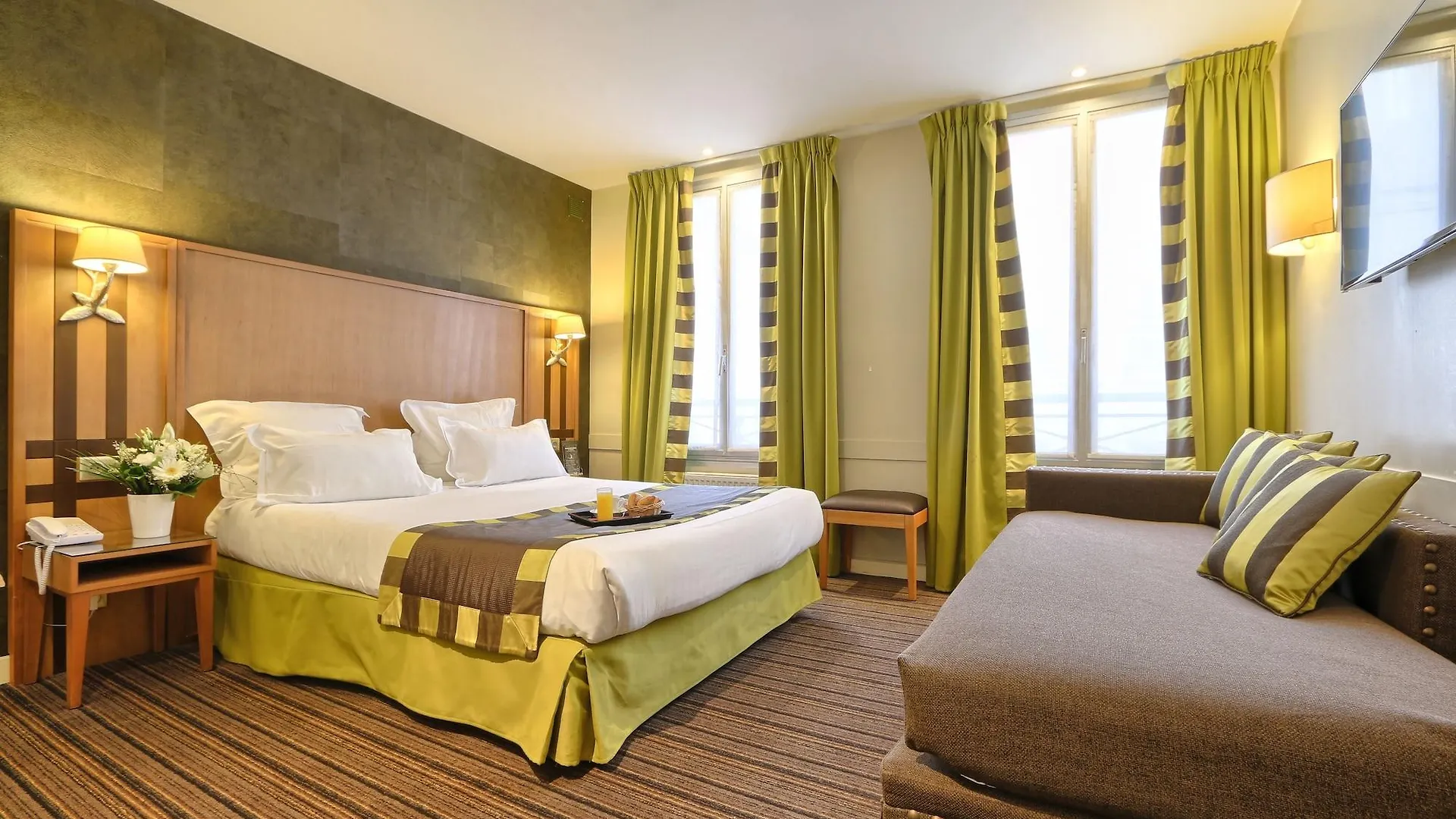 Hotel Mondial Paris