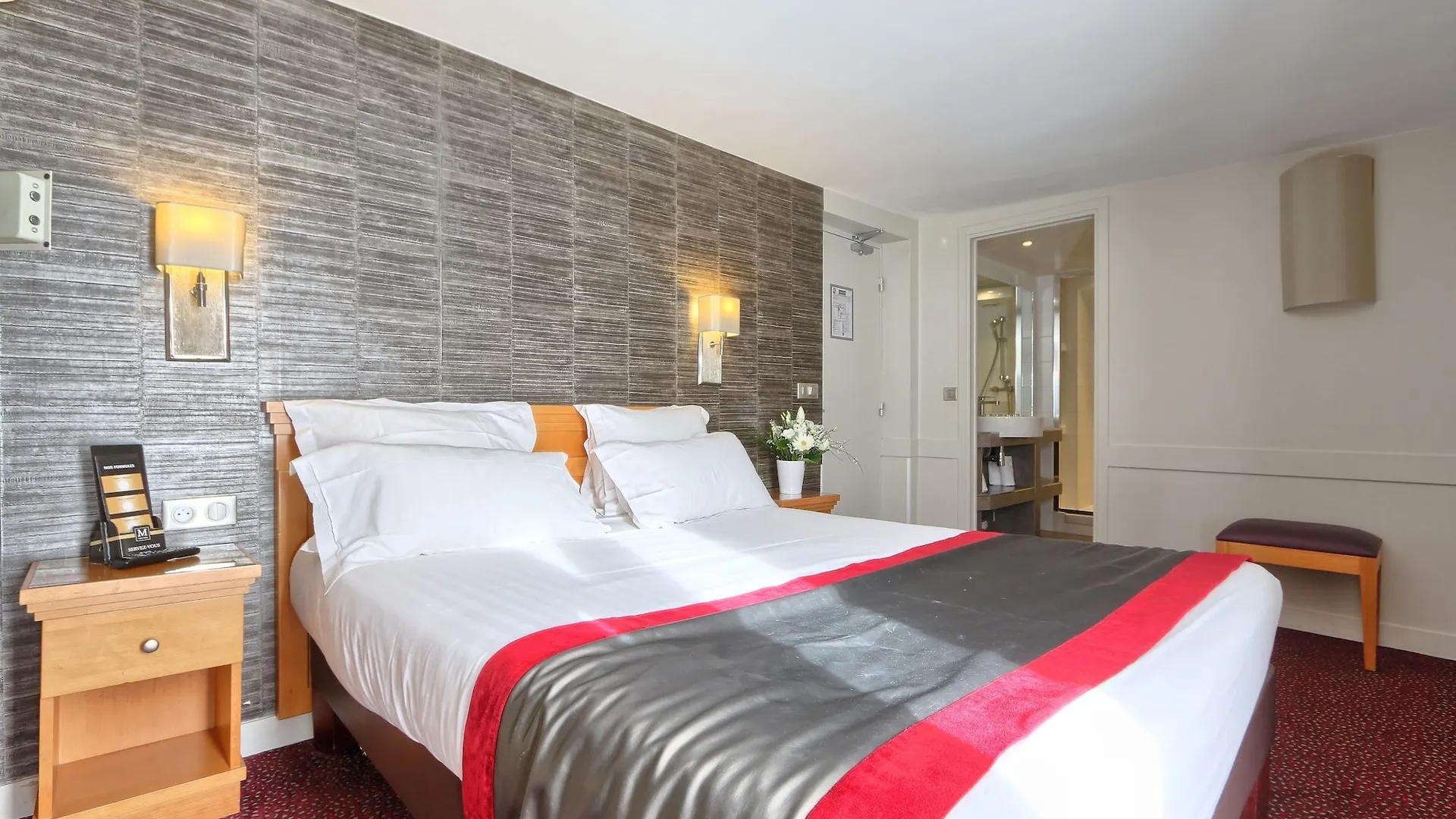 Mondial Hotel 3*