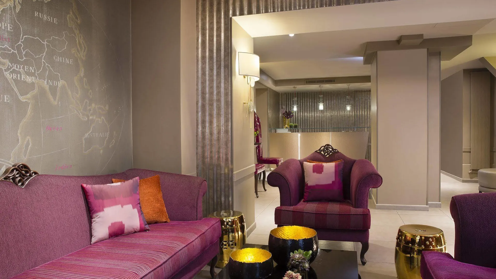 Mondial Hotel Paris